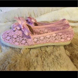 Pink lace espadrilles/flats NWOT